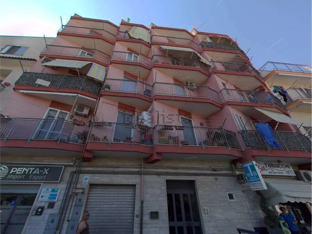 Appartamento in vendita di 82 m² in Via San Francesco d&apos Assisi, 34