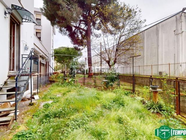 Appartamento in vendita di 82 m² in Via Sarzana, 149