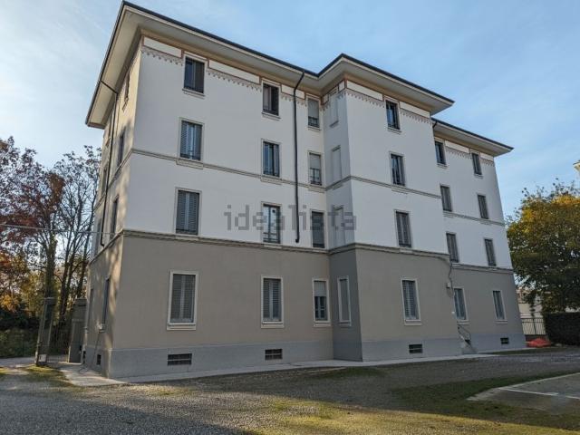 Appartamento in vendita di 82 m² in Via Sempione, 38