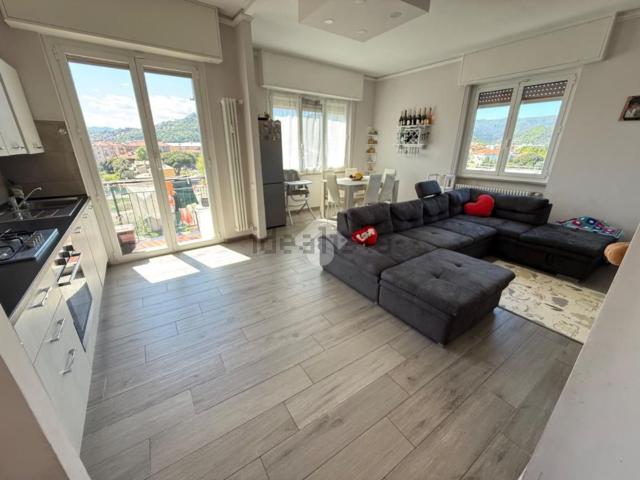 Appartamento in vendita di 82 m² in Via Sisto IV, 14