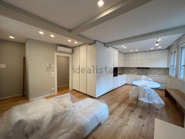 Appartamento in vendita di 87 m² in Corso del Popolo, 34
