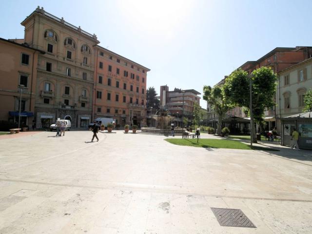 Appartamento in vendita di 87 m² in Corso Giacomo Matteotti