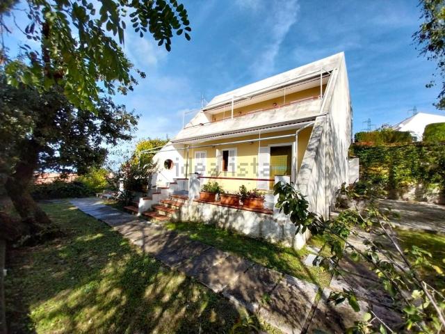 Appartamento in vendita di 87 m² in Località Pietrarossa, 40