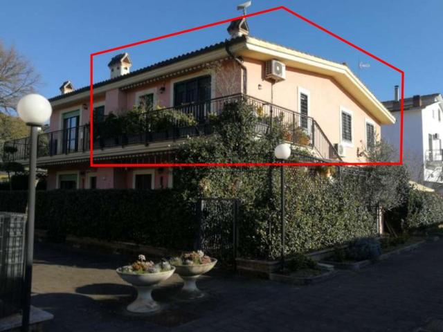 Appartamento in vendita di 87 m² in Strada Regionale 657