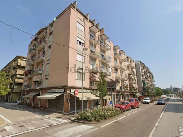 Appartamento in vendita di 87 m² in Via Torino, 35