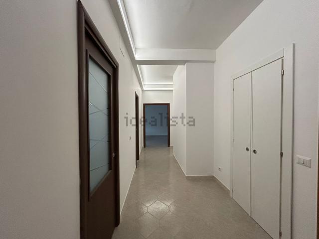 Appartamento in vendita di 87 m² in Via A. di Crollalanza, 7