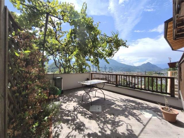 Appartamento in vendita di 87 m² in Via alla Cargadora, 35