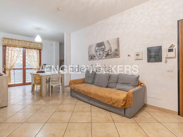 Appartamento in vendita di 87 m² in Via Biagio Petrocelli
