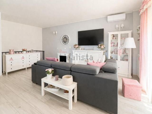 Appartamento in vendita di 87 m² in Via Brindisi, 257