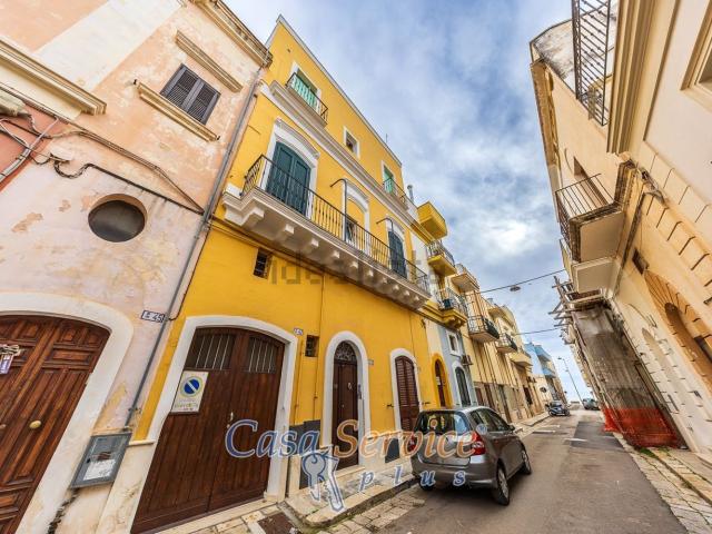 Appartamento in vendita di 87 m² in Via D&apos Elia