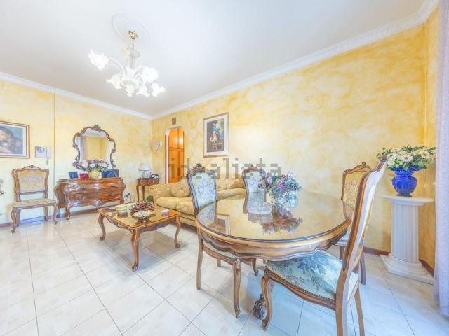 Appartamento in vendita di 87 m² in Via degli Aldobrandeschi, 53