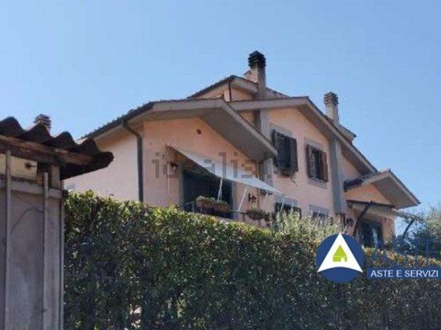 Appartamento in vendita di 87 m² in Via dei Partigiani