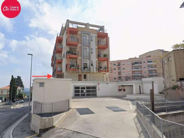Appartamento in vendita di 87 m² in Via dei Velini, 65