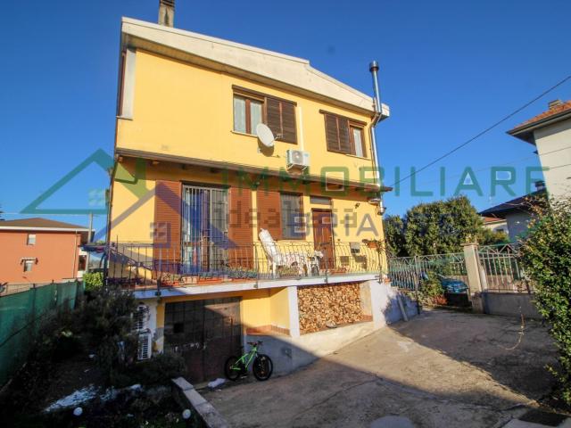 Appartamento in vendita di 87 m² in Via del Galbino