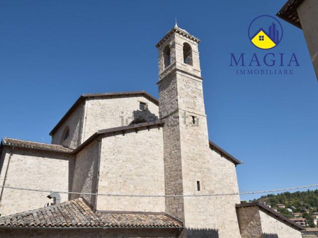 Appartamento in vendita di 87 m² in Via della Pescheria