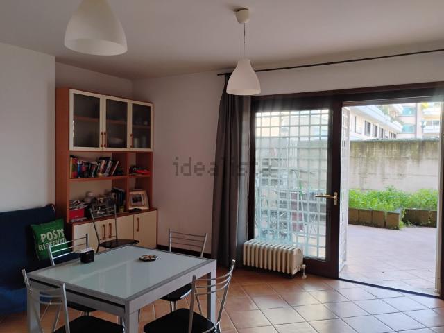 Appartamento in vendita di 87 m² in Via di Acilia, 219