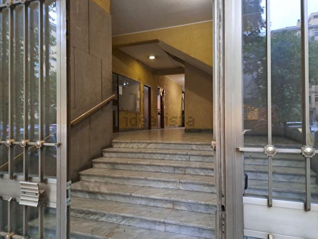 Appartamento in vendita di 87 m² in Via di Acqua Bullicante, 282