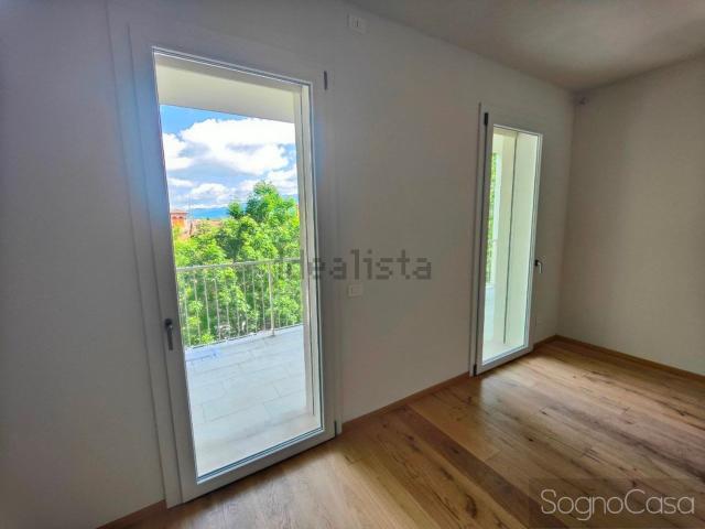 Appartamento in vendita di 87 m² in Via di Sotto