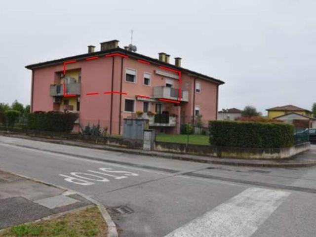 Appartamento in vendita di 87 m² in Via Divisione Julia, 2