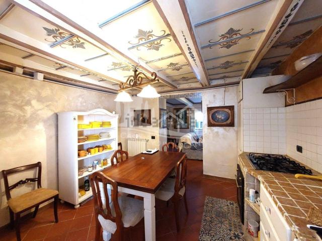 Appartamento in vendita di 87 m² in Via Edmondo De Amicis
