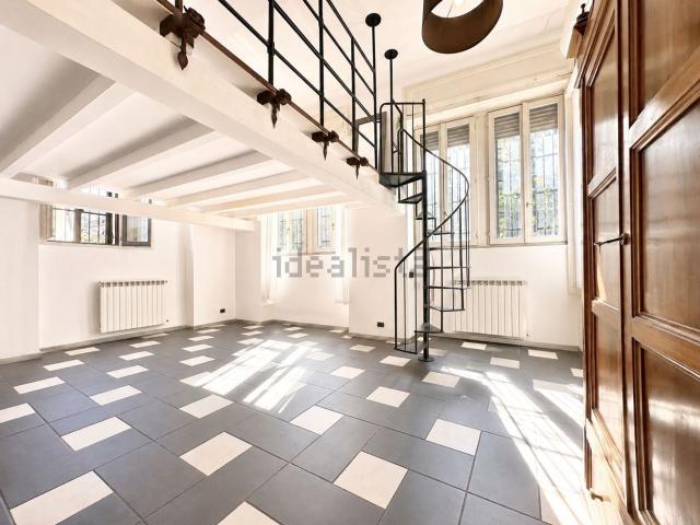 Appartamento in vendita di 87 m² in Via Gerolamo Rovetta, 6