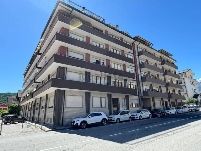 Appartamento in vendita di 87 m² in Via Gioacchino Rossini