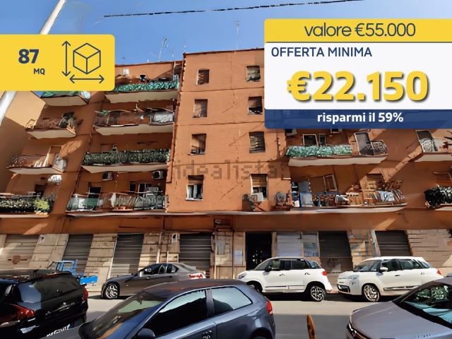 Appartamento in vendita di 87 m² in Via Giacomo Leopardi, 49
