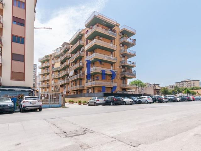 Appartamento in vendita di 87 m² in Via Giuseppe Pagano, 5
