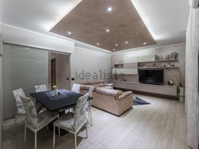 Appartamento in vendita di 87 m² in Via II Giugno