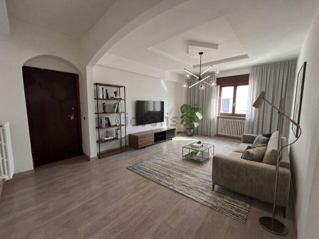 Appartamento in vendita di 87 m² in Via India, 39