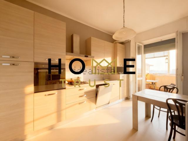Appartamento in vendita di 87 m² in Via Lodovico Il Moro, 105