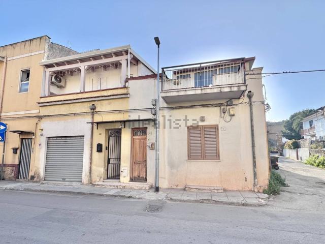 Appartamento in vendita di 87 m² in Via Luigi Vanvitelli, 50