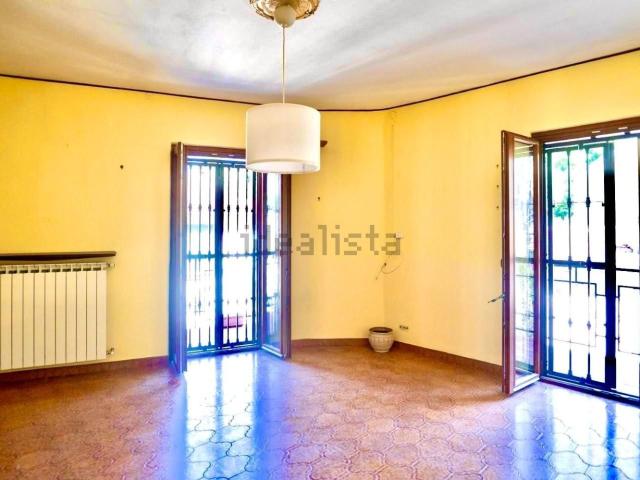 Appartamento in vendita di 87 m² in Via Luigi Valentini, 19021