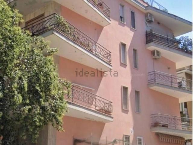 Appartamento in vendita di 87 m² in Via Paola Falconieri