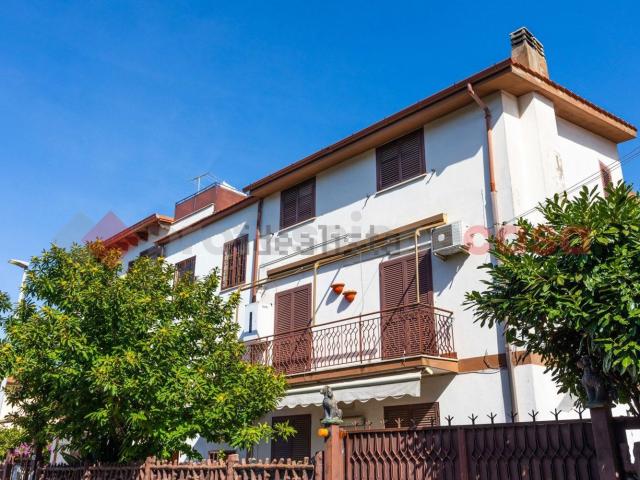 Appartamento in vendita di 87 m² in Via Parma