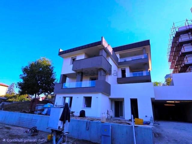 Appartamento in vendita di 87 m² in Via Pascoli, 1