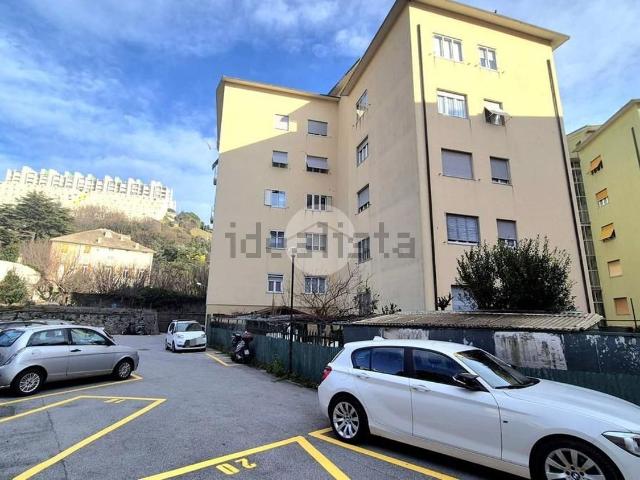 Appartamento in vendita di 87 m² in Via Ramellina, 12