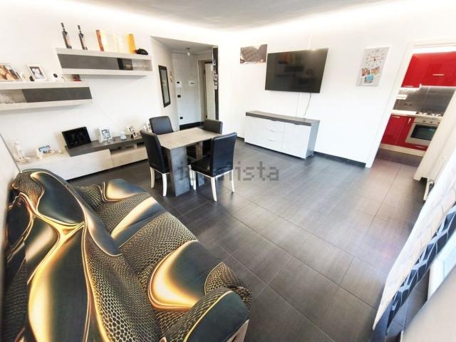 Appartamento in vendita di 87 m² in Via Roma, 51