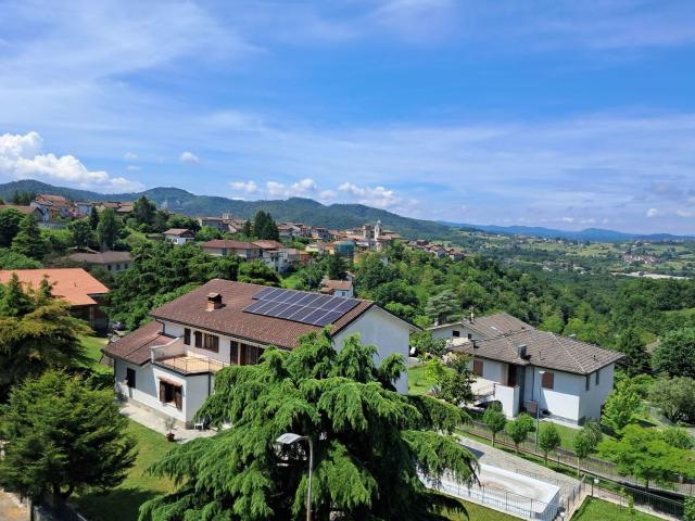Appartamento in vendita di 87 m² in Via San Bernardo, 3