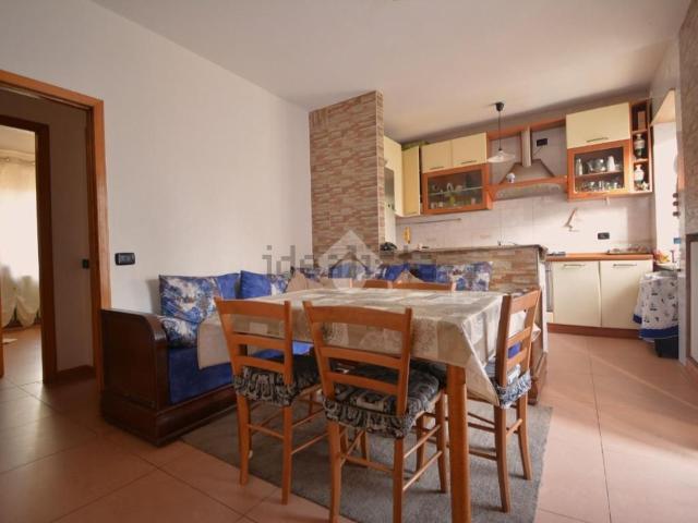 Appartamento in vendita di 87 m² in Via San Maria Molgora, 2