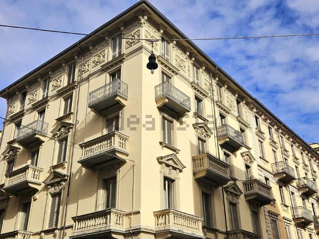 Appartamento in vendita di 87 m² in Via San Secondo, 44