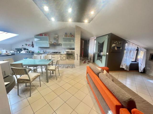 Appartamento in vendita di 87 m² in Via SS. Crocifisso