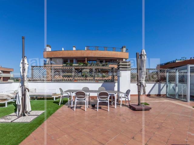 Appartamento in vendita di 87 m² in Viale Città d&apos Europa, 658