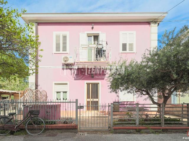 Appartamento in vendita di 87 m² in Viale Cordevole