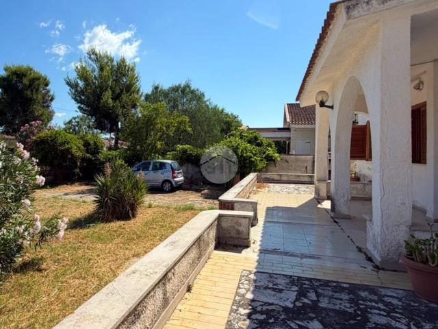 Appartamento in vendita di 87 m² in Viale delle Rondinelle, 2