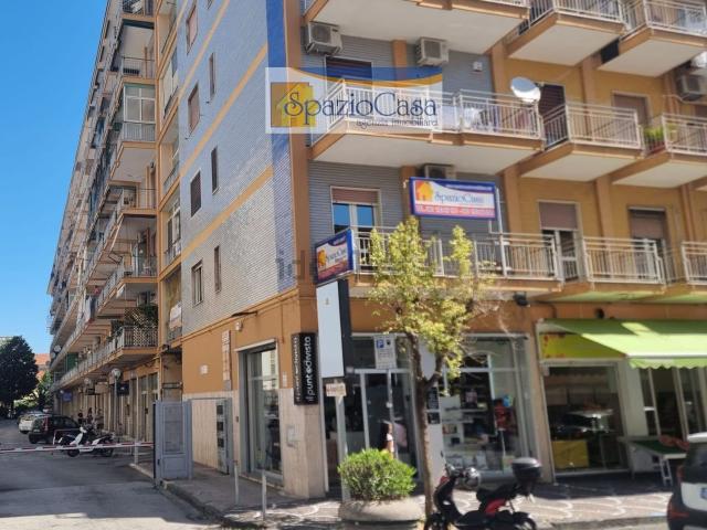 Appartamento in vendita di 87 m² in Viale Turati, 33