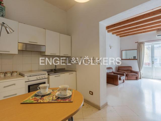 Appartamento in vendita di 84 m² in Piazza del Precursore, 51