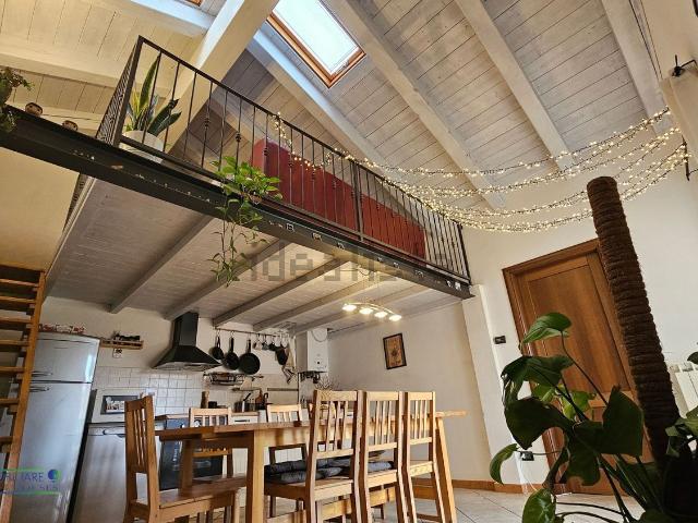 Appartamento in vendita di 84 m² in Vico Bertamino, 95
