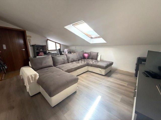 Appartamento in vendita di 84 m² in Via Alceo Cattalochino