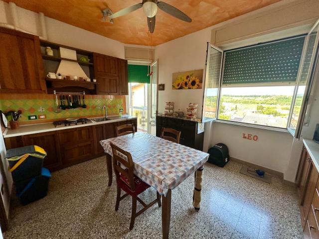 Appartamento in vendita di 84 m² in Via cavour